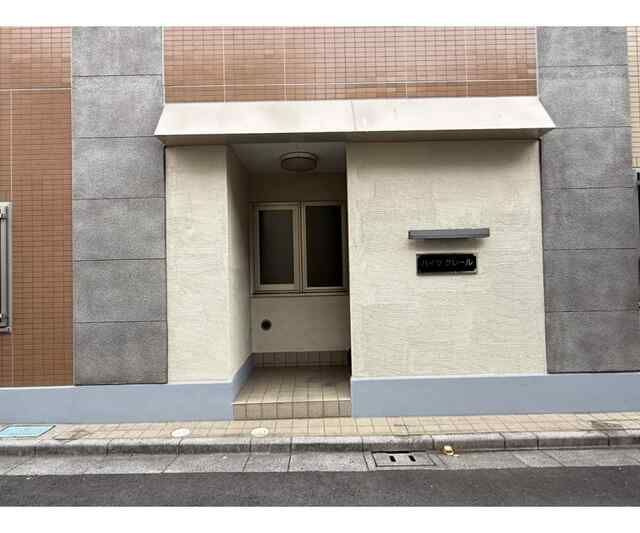 ハイツクレールのエントランス