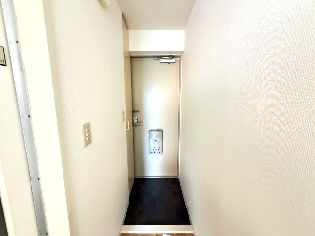 北小金ハイツの玄関
