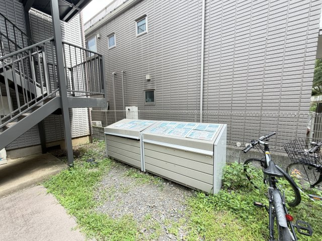 北小金ハイツの外観