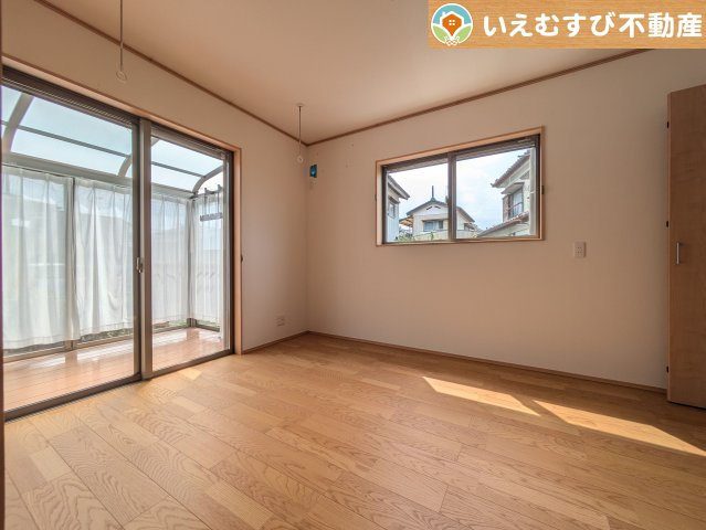 熊谷市上江袋　中古戸建の洋室