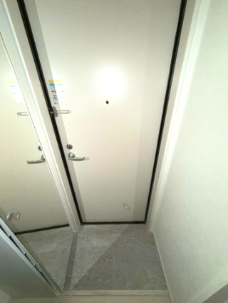 KLEIS北越谷の玄関|※建築中のため同施工会社参考写真となります。