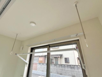 【設備】 | Ｆａｂｒｉｃｉｕｓ　Ｂｅｌｌｕｓ | 室内物干し（イメージ）