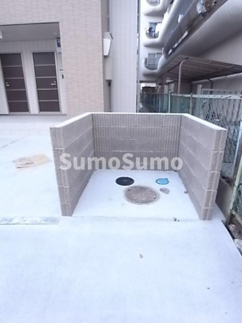 東園田ハイツのその他共用部分|おしゃれな外観です
