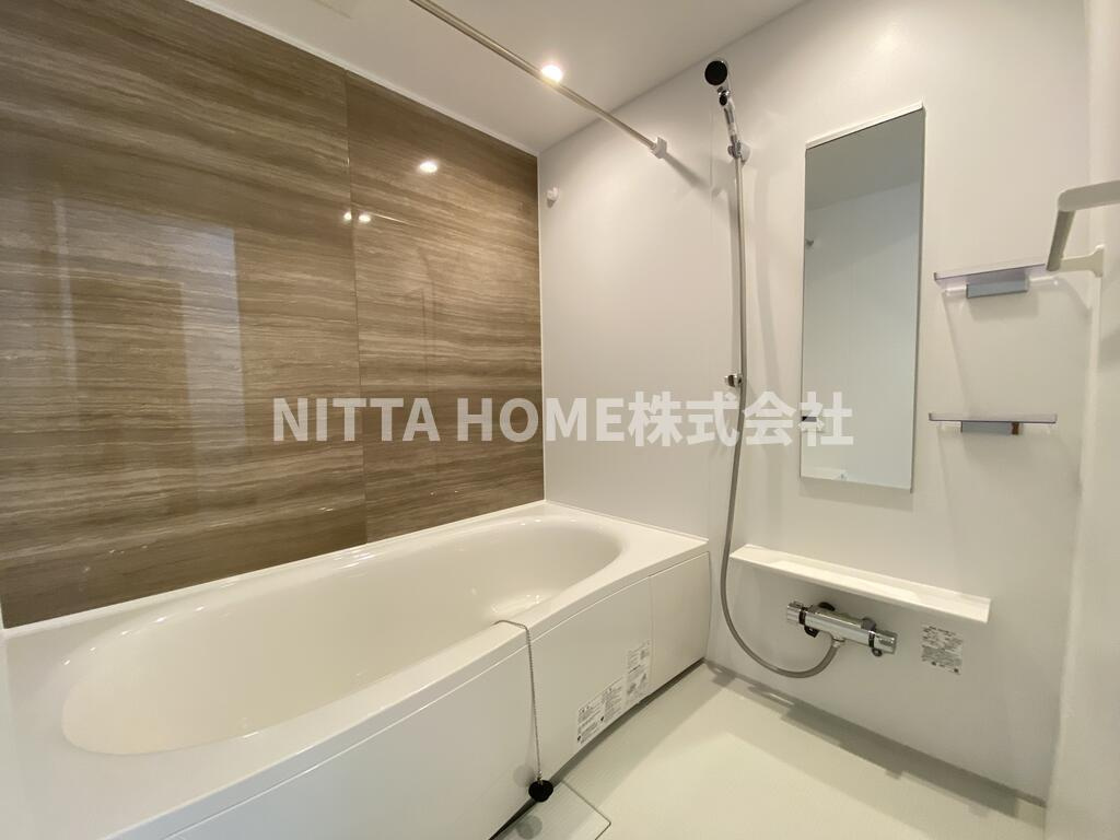フォルトゥーナ西岡屋Ⅱの浴室|追い焚き機能・浴室乾燥機も設置済み◎