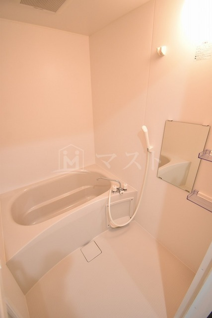 ガーデンハイツ江戸堀の浴室|別部屋参考写真