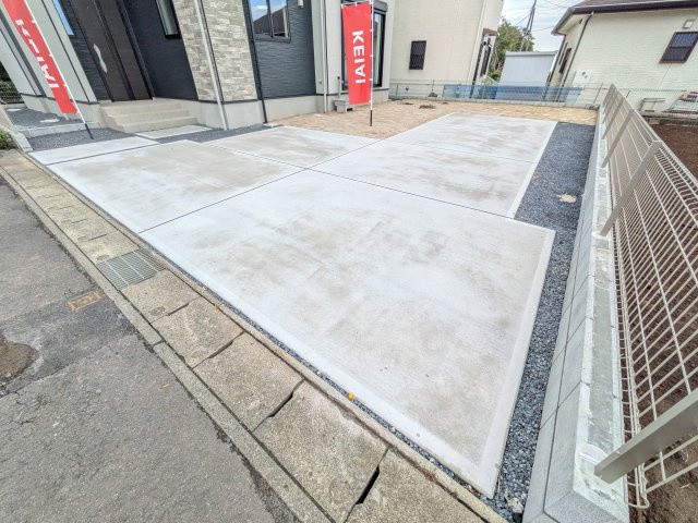 日立市相賀町　2期　新築戸建ての駐車場|駐車は4台可能です♪