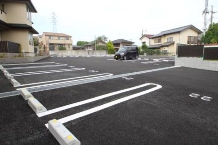 京　Ⅲの駐車場