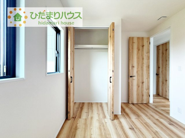 【収納】 | 牛久市中央1丁目　新築戸建　1号棟 | 全室にクローゼットが付いていて、お部屋の住空間もスッキリ広々使えそうです(^^)