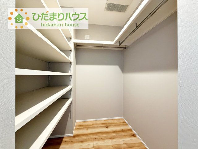 【収納】 | 牛久市中央1丁目　新築戸建　1号棟 | 収納場所に困る掃除機や掃除用具はこちらへ！！