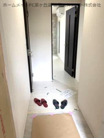【玄関】 | フジパレス関茶屋N | ※イメージ　同物件別号室の写真