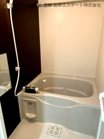 【浴室】 | フジパレス関茶屋N | ※イメージ　同物件別号室の写真