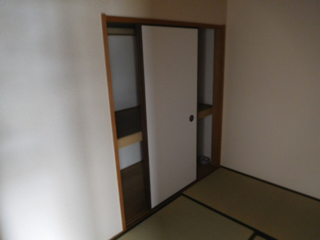サンパセオ山水　II棟の収納