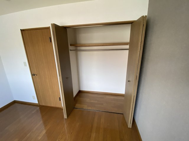 サンパセオ山水　II棟の収納