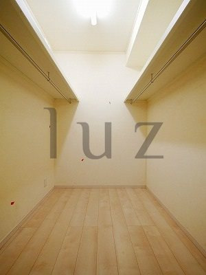ドルチェ横濱鶴ヶ峰の収納