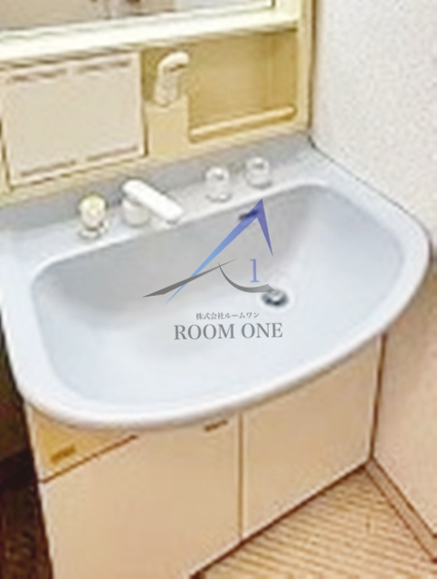 ユーコート住吉の洗面所|洗面台です。