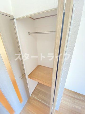 大阪市東淀川区西淡路１丁目の賃貸マンションの収納