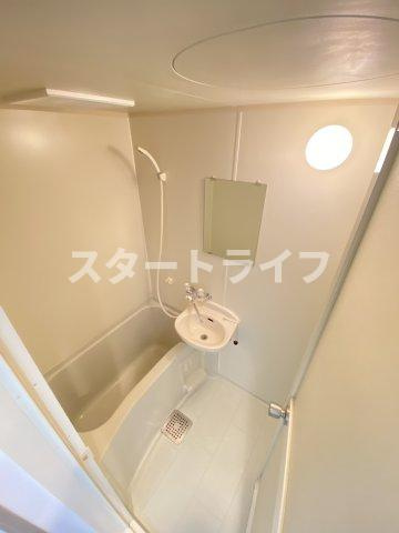 大阪市東淀川区西淡路１丁目の賃貸マンションの浴室