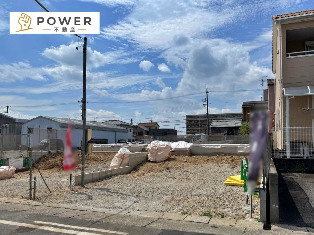 天白区島田１丁目　全２棟の外観|洗練されたファサードが上品な暮らしを予感させます。細部までこだわり抜いた邸宅がここに完成しました。