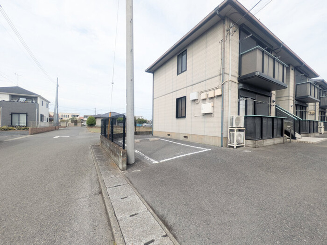 【駐車場】 | グレース Ａ | 駐車場