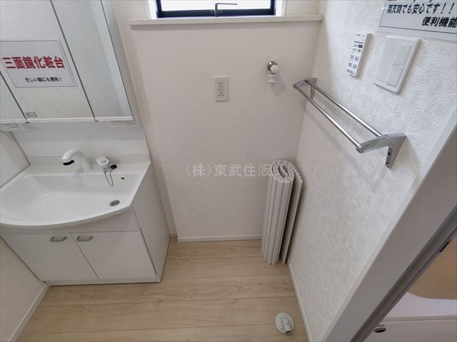 【】の画像