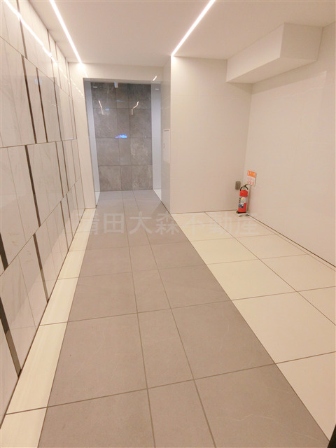 ARCOBALENO HANEDAⅡアルコバレーノハネダツーのエントランス