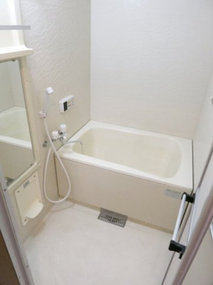 【浴室】 | コンフォート　２８ | 日々の疲れを癒すお風呂付です