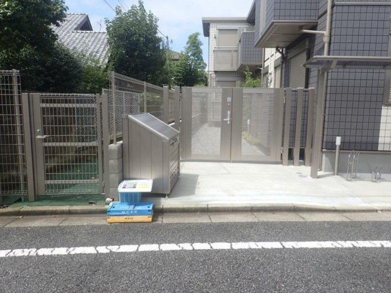 アーバングレイス西荻の外観