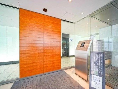 ピアース中目黒のエントランス|ピアース中目黒：オートロック付きマンションです！