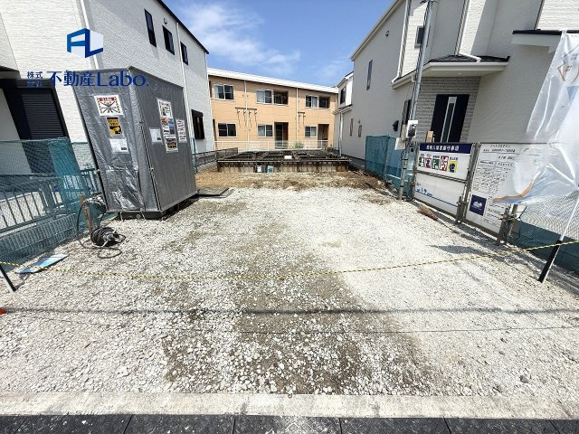 ハートフルタウン　沼津市本字下一丁田889番　全1棟　