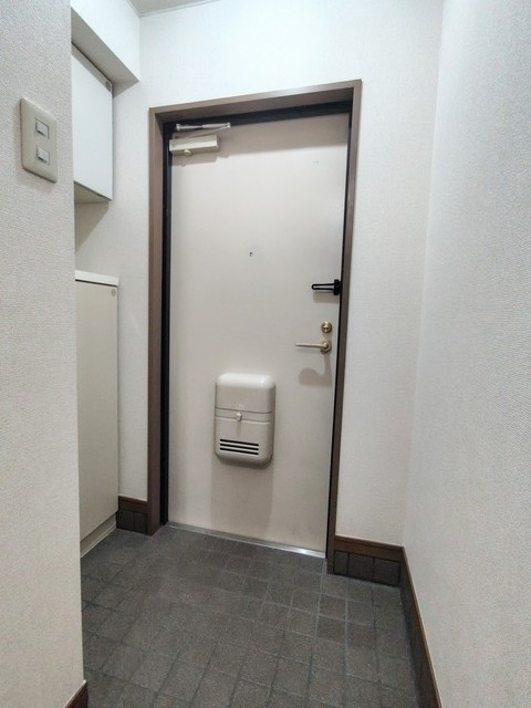 グリーンパレスの玄関