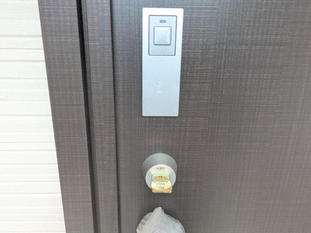 高萩市有明町　第6　新築戸建ての玄関