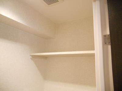 サムティ京都駅前のその他|トイレ上部棚