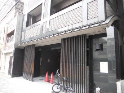 サムティ京都駅前のエントランス