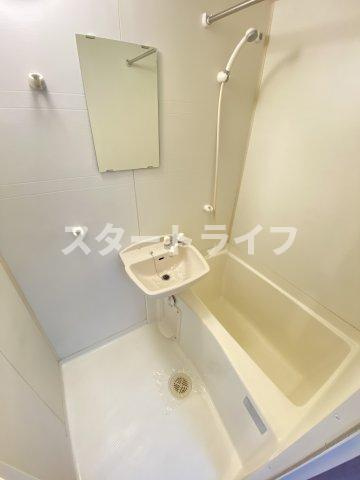 大阪市淀川区西三国４丁目の賃貸マンションの浴室