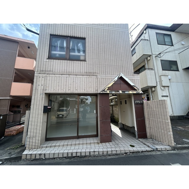 ビラデルソルの玄関