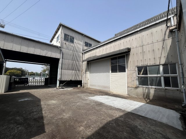 白浜町貸倉庫
