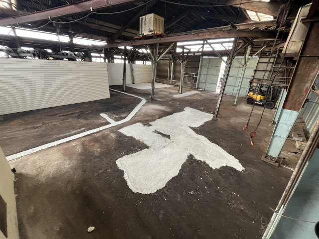 白浜町貸倉庫