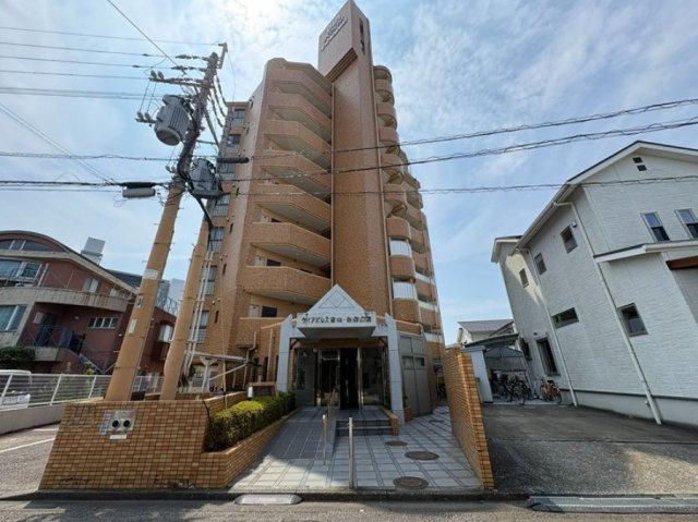 ダイアパレス宮崎県病院前の外観
