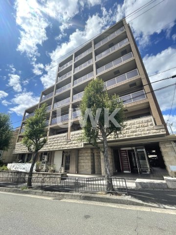 コンフォーレ栗栖野の外観