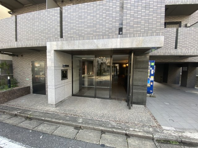【エントランス】 | ルーブル豊玉参番館