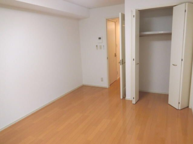 原町アパートメントの居間・リビング|LINEでのお問い合わせもお待ちしております♪