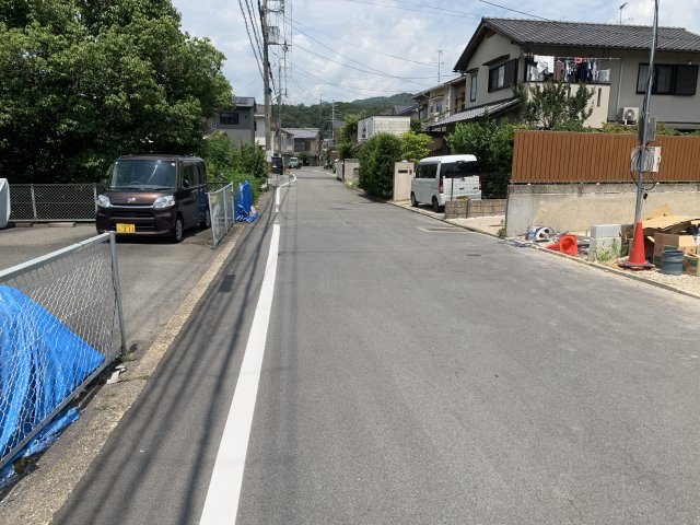 京都市左京区修学院室町　新築一戸建　2号棟の前面道路含む現地写真