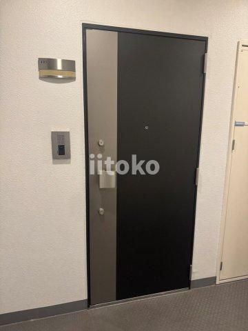 日神デュオステージ浅草松が谷の玄関