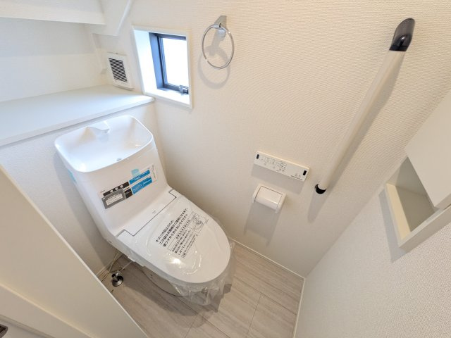 取手市白山　8期　新築戸建てのトイレ|温水洗浄便座付きです♪