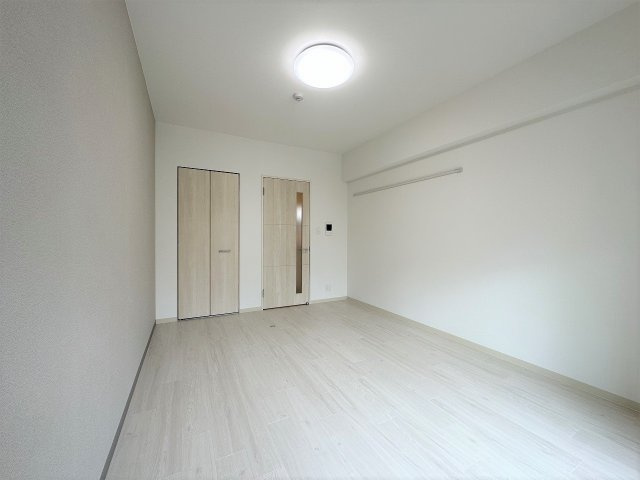 【居間・リビング】リベルタ元町通