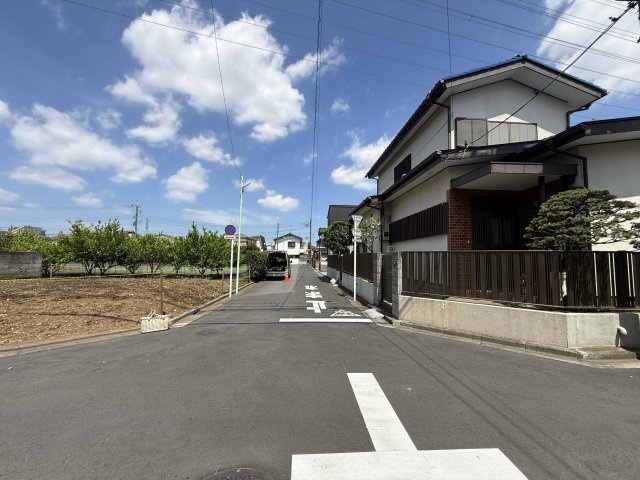 【前面道路含む現地写真】の画像