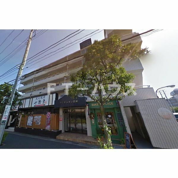 アビタシオン薮崎の外観