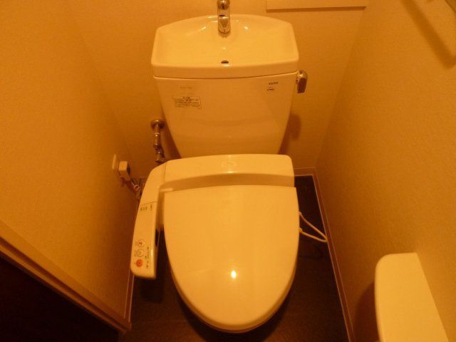 グランディールＮＡＭＢＡのトイレ