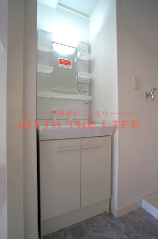 南薫ハイツ【キャッシュバック対象物件】の独立洗面台|使いやすい独立洗面台です