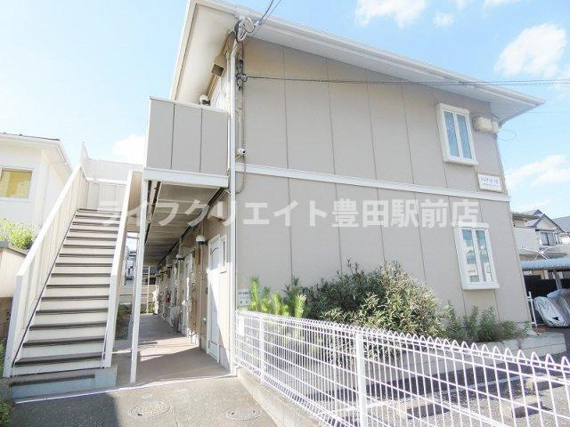 シャンポールトヨの外観